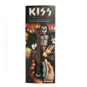 Axe Heaven Guitar KISS Gene Simmons Signature Axe Bass Axe Miniature Mini Model